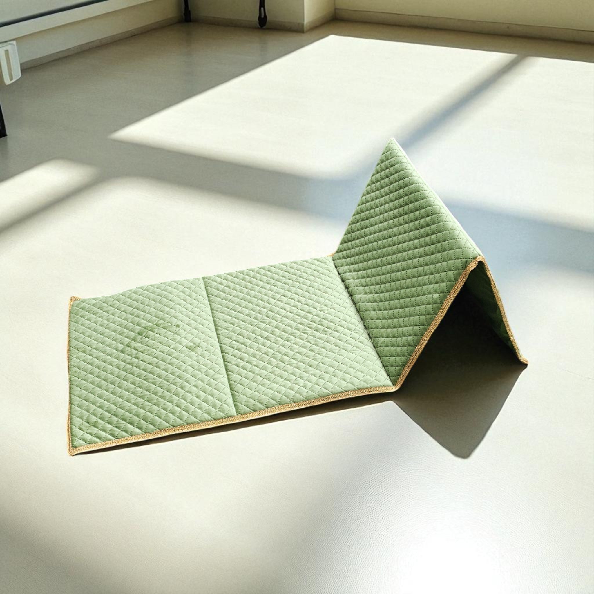 Foldable Prayer Mat with backrest – Travel-Friendly, Portable & Customizable (includes a bag)